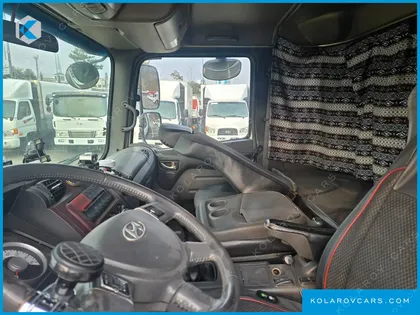HYUNDAI MEGA TRUCK GOLD