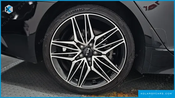 KIA STINGER 2.5 AWD MASTERS