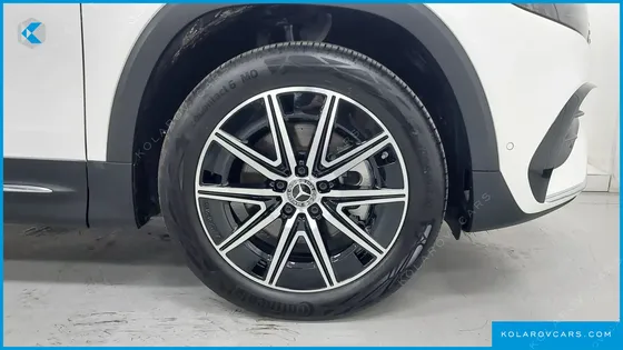 MERCEDES EQB EQB300 4MATIC AMG LINE