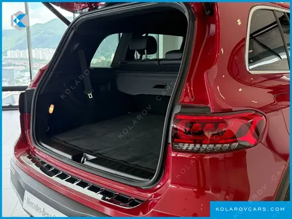 MERCEDES EQB EQB300 4MATIC AMG LINE