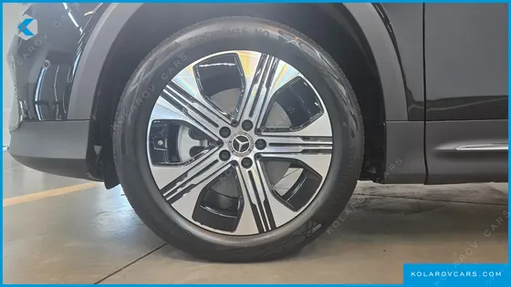 MERCEDES EQB EQB300 4MATIC PROGRESSIVE
