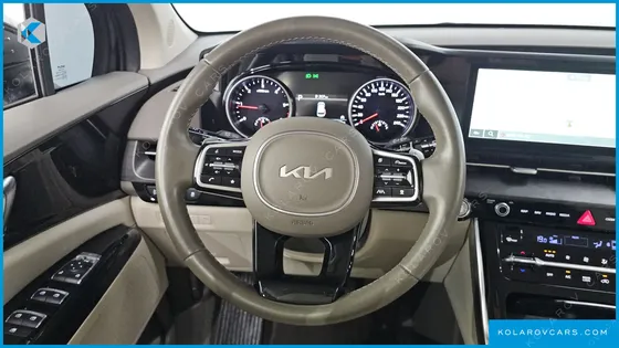 KIA CARNIVAL 9-SEATER NOBLESSE