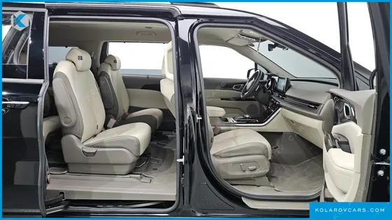 KIA CARNIVAL 9-SEATER NOBLESSE