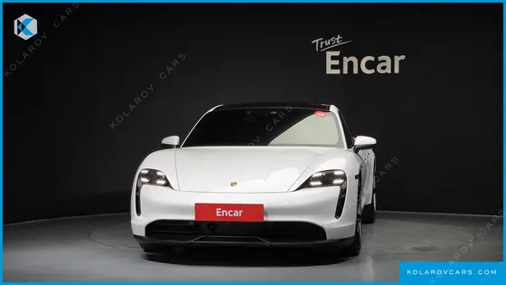 PORSCHE TAYCAN 4S