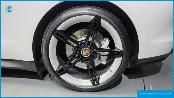 PORSCHE TAYCAN 4S