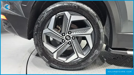 HYUNDAI TUCSON GASOLINE 1.6 TURBO 4WD