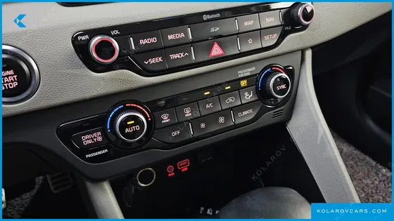 KIA NIRO NOBLESSE