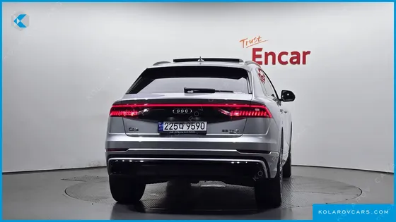 AUDI Q8 55 TFSI QUATTRO PREMIUM