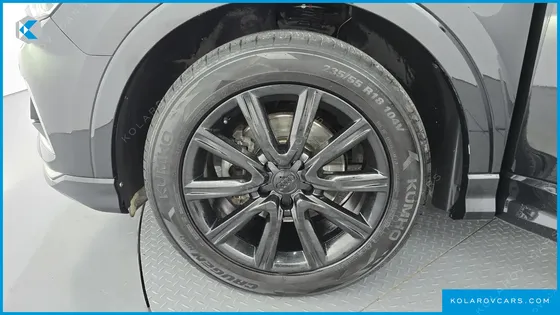 AUDI Q3 35 TDI PREMIUM
