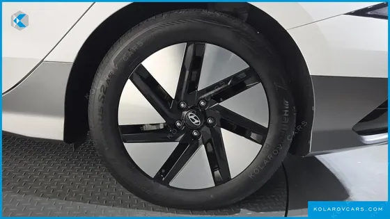HYUNDAI IONIQ 6 LONG RANGE