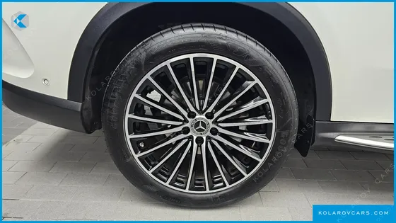 MERCEDES GLC-CLASS GLC300 4MATIC AMG LINE
