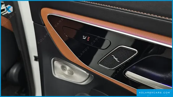 MERCEDES GLC-CLASS GLC300 4MATIC AMG LINE