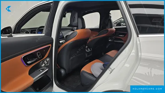 MERCEDES GLC-CLASS GLC300 4MATIC AMG LINE