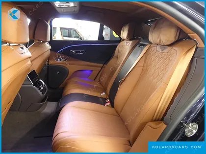 BENTLEY FLYING SPUR 4.0 AZURE