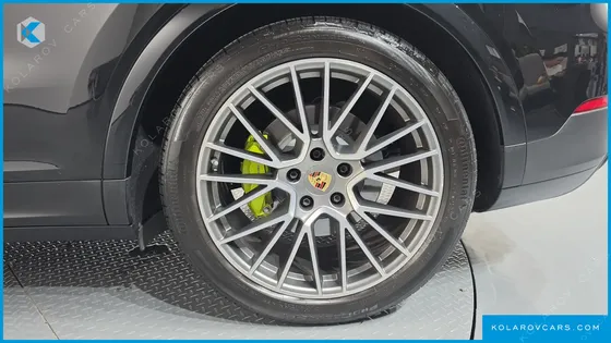 PORSCHE CAYENNE 3.0 E-HYBRID PLATINUM EDITION