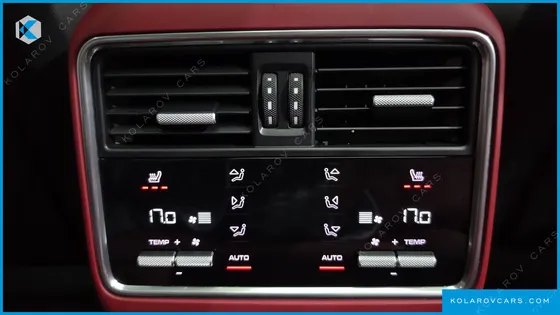 PORSCHE CAYENNE 3.0 E-HYBRID COUPE