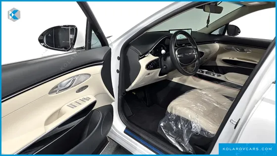 GENESIS GV70 2.5T GASOLINE 2WD