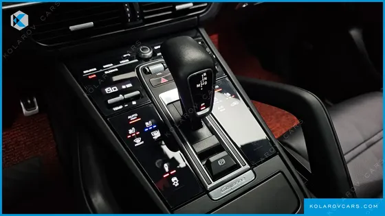 PORSCHE CAYENNE 3.0 COUPE
