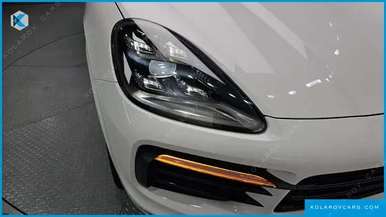 PORSCHE CAYENNE 3.0