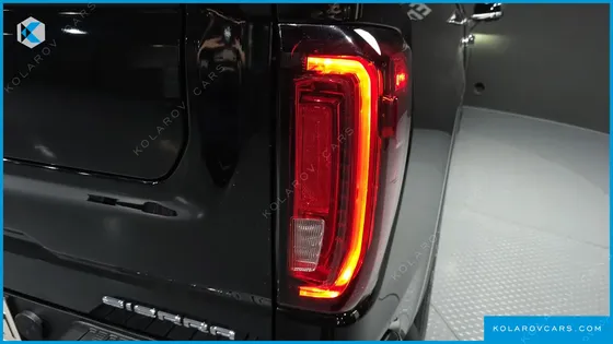 GMC SIERRA DENALI-X