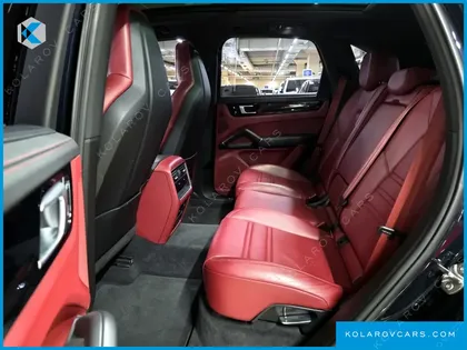 PORSCHE CAYENNE 3.0