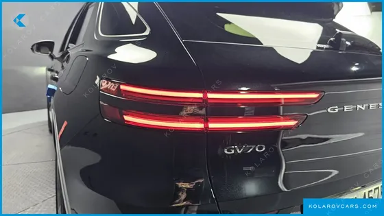 GENESIS GV70 2.5T GASOLINE 2WD