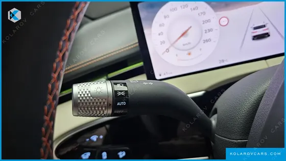 GENESIS GV70 2.5T GASOLINE 2WD