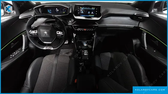 PEUGEOT 2008 EV GT