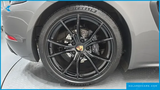 PORSCHE 718 2.0