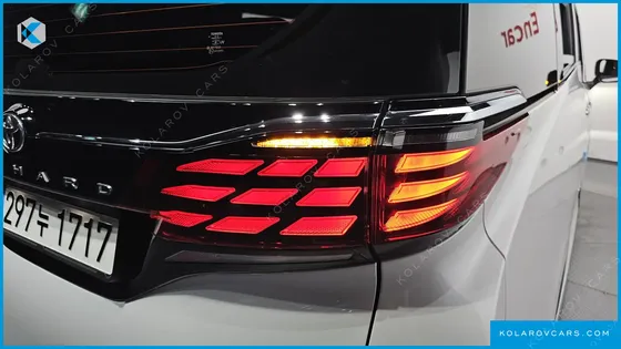 TOYOTA ALPHARD 2.5 HEV EXECUTIVE AWD