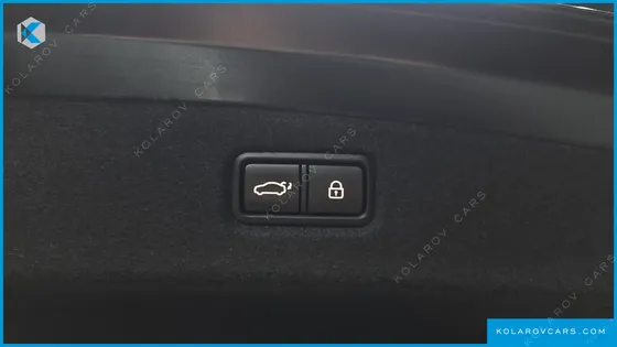 GENESIS G90 3.8 AWD