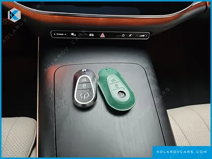 MERCEDES E-CLASS E200 AVANTGARDE