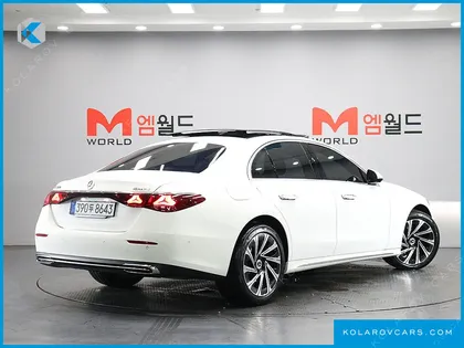 MERCEDES E-CLASS E300 4MATIC EXCLUSIVE