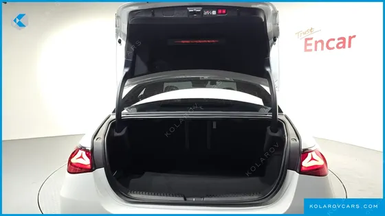 MERCEDES E-CLASS E200 AMG LINE