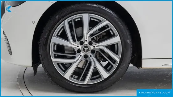 MERCEDES E-CLASS E220D 4MATIC EXCLUSIVE
