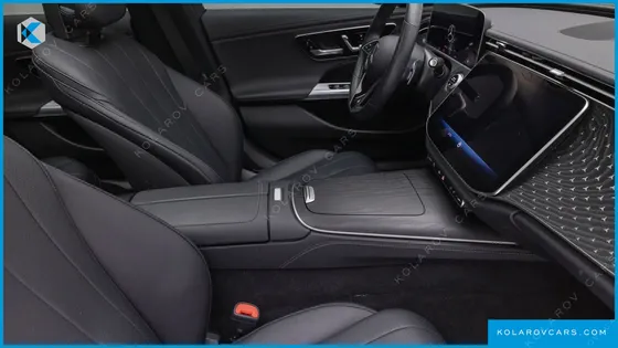 MERCEDES E-CLASS E220D 4MATIC EXCLUSIVE