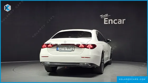 MERCEDES E-CLASS E300 4MATIC EXCLUSIVE