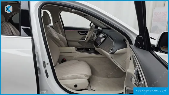 MERCEDES E-CLASS E300 4MATIC EXCLUSIVE