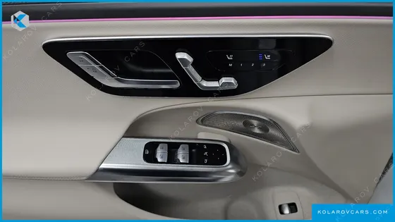 MERCEDES E-CLASS E300 4MATIC EXCLUSIVE