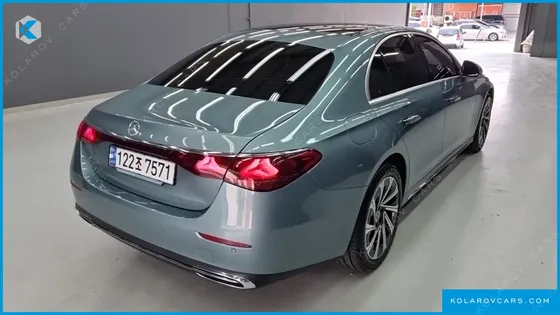 MERCEDES E-CLASS E300 4MATIC EXCLUSIVE