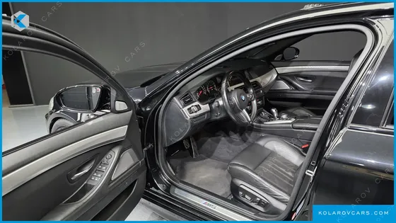 BMW M5 M5 SEDAN
