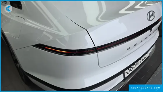 HYUNDAI GRANDEUR EXCLUSIVE