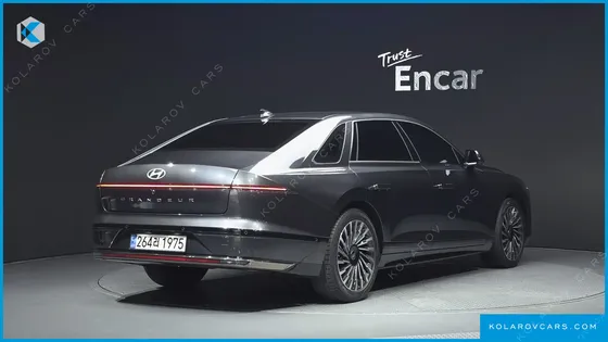 HYUNDAI GRANDEUR CALLIGRAPHY