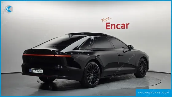 HYUNDAI GRANDEUR CALLIGRAPHY