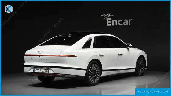 HYUNDAI GRANDEUR CALLIGRAPHY