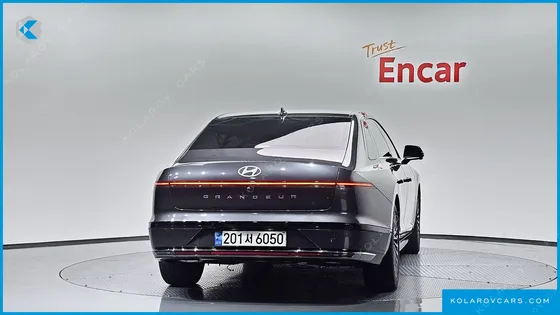 HYUNDAI GRANDEUR CALLIGRAPHY