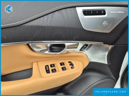 VOLVO XC90 T8 INSCRIPTION HYBIRD
