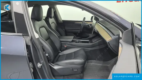 TESLA MODEL Y RWD