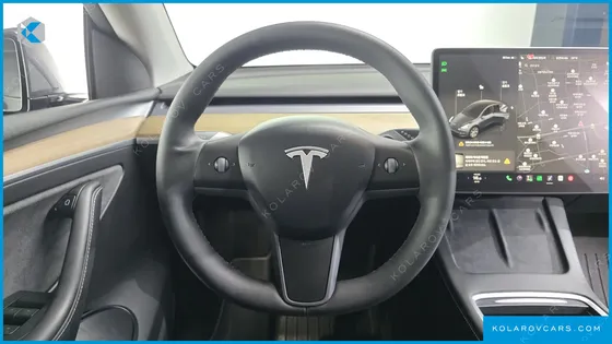 TESLA MODEL Y RWD