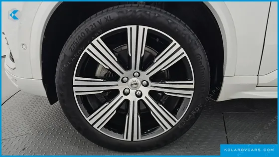 VOLVO XC90 B6 ULTIMATE BRIGHT